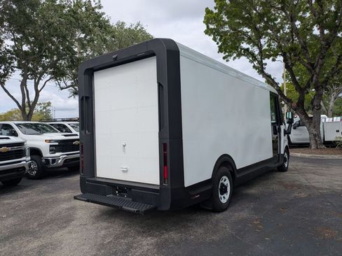 Used 2024 Chevrolet Brightdrop 600 w/ Battery Pack, Max Range AWD/4WD image 5