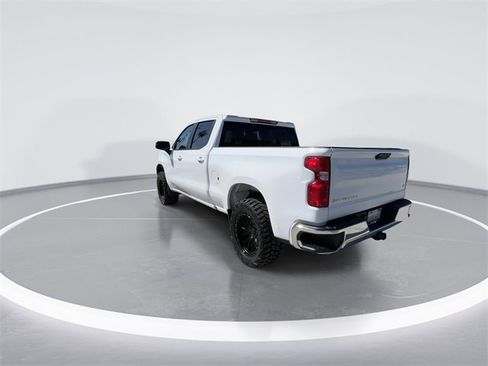 Used 2022 Chevrolet Silverado 1500 LT image 6
