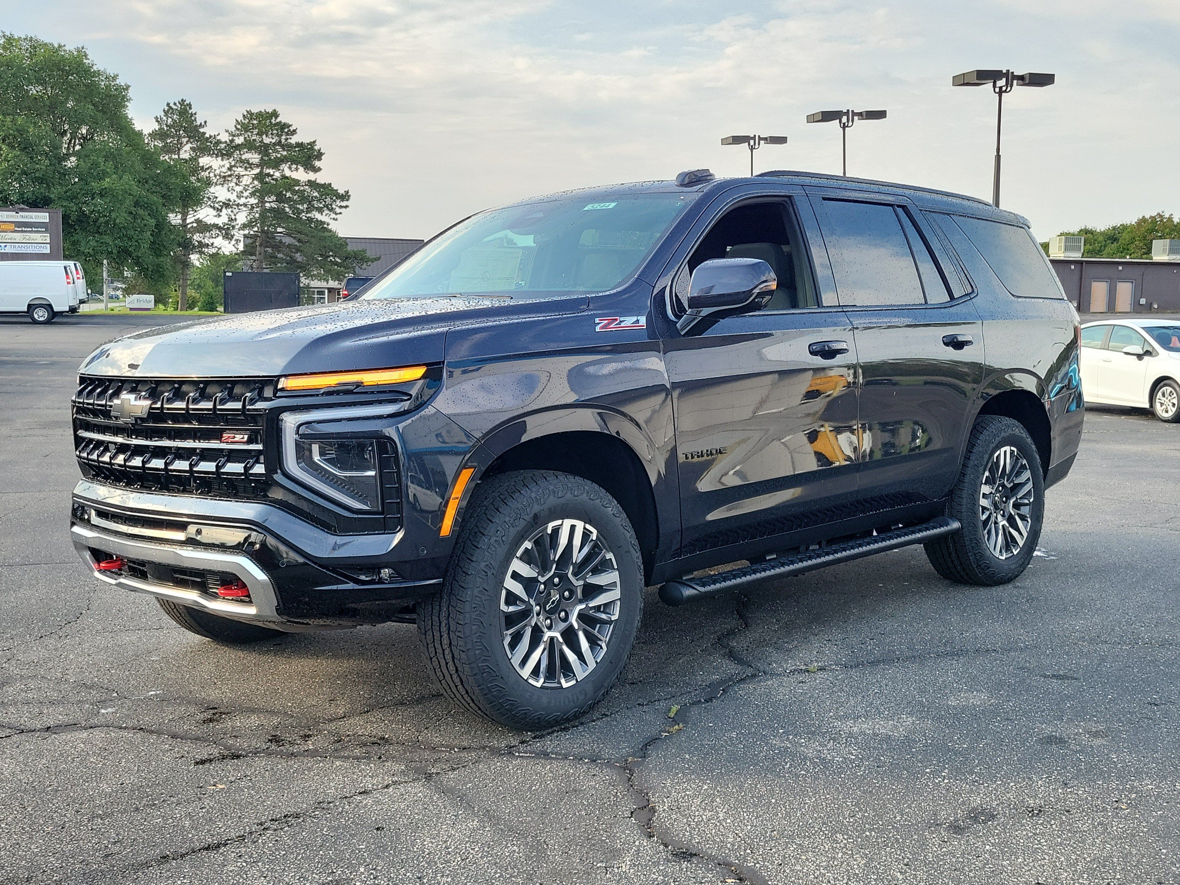 New 2026 Chevrolet Tahoe Z71 w/ Z71 Off-Road Package AWD/4WD image 2