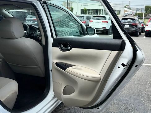 Used 2017 Nissan Sentra S FWD image 26