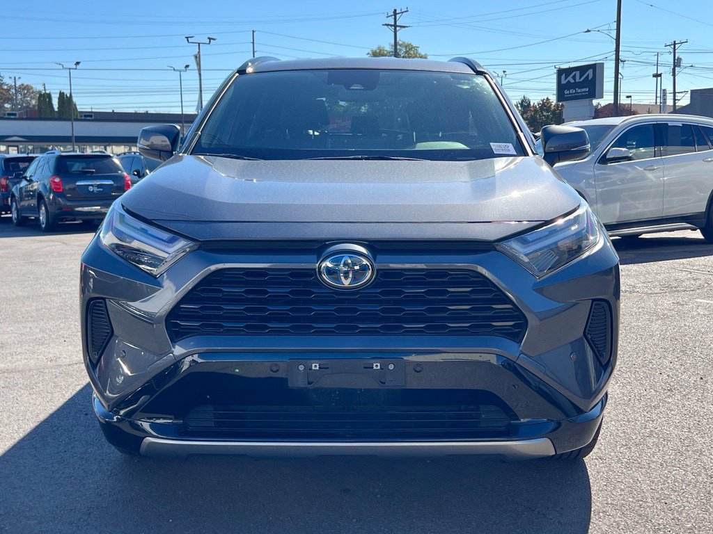 Used 2023 Toyota RAV4 SE w/ SE Grade Weather Package AWD/4WD image 4
