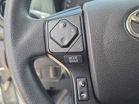 Used 2021 Toyota Tacoma SR AWD/4WD image 26
