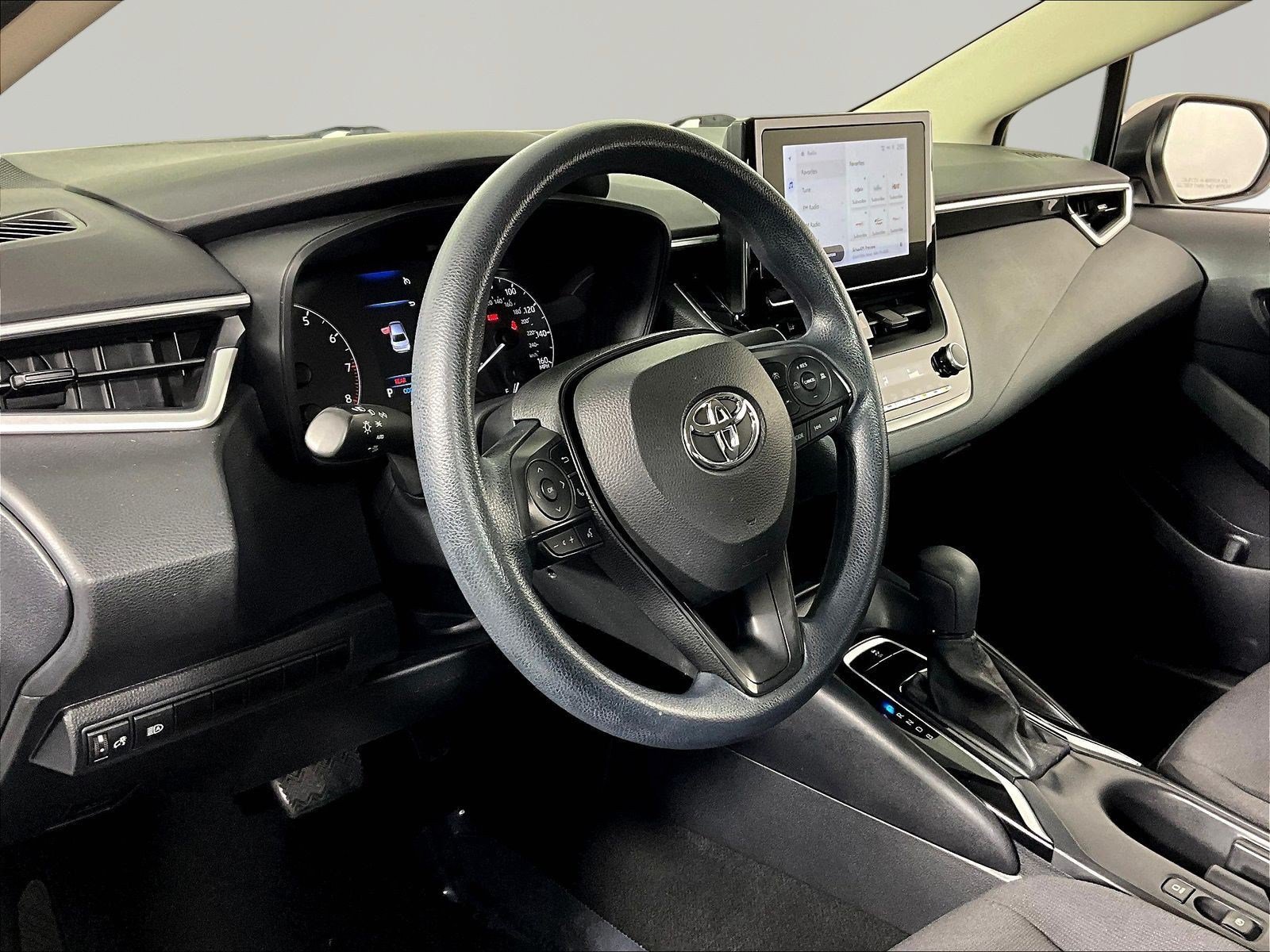 Used 2023 Toyota Corolla LE FWD image 17