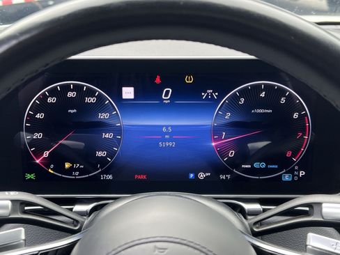 Used 2022 Mercedes-Benz S 580 4MATIC Sedan w/ AMG Line Package image 22