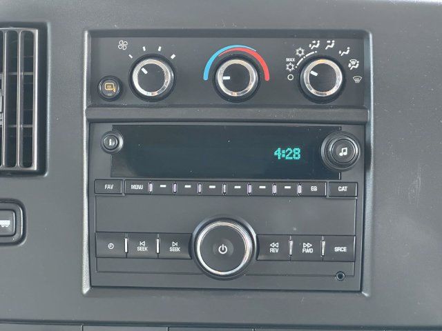 Used 2020 Chevrolet Express 3500 LT w/ LT Preferred Equipment Group RWD image 19
