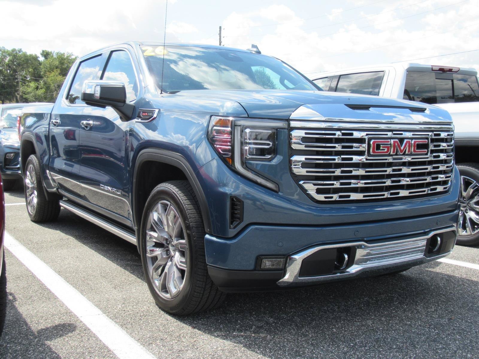 Used 2026 GMC Sierra 1500 Denali AWD/4WD image 1
