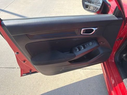 Used 2022 Honda Civic Sport image 10