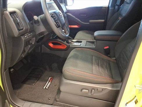 New 2026 Nissan Frontier PRO-4X w/ Pro-4x Convenience Package image 6
