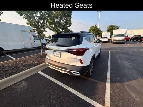 Used 2022 Kia Seltos S AWD/4WD image 3