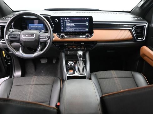 Used 2023 GMC Canyon AT4 image 21