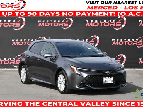 Used 2024 Toyota Corolla SE w/ SE Package image 1