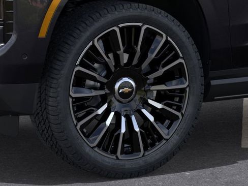 New 2026 Chevrolet Tahoe High Country AWD/4WD image 9