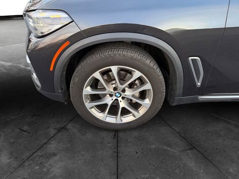 Used 2022 BMW X5 xDrive40i w/ Premium Package image 14