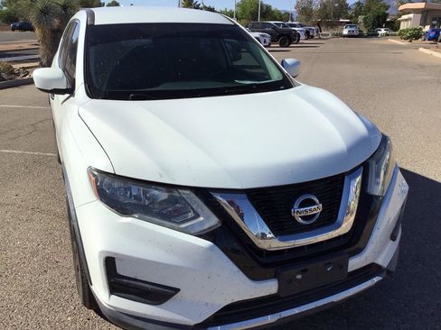 Used 2017 Nissan Rogue S FWD image 13