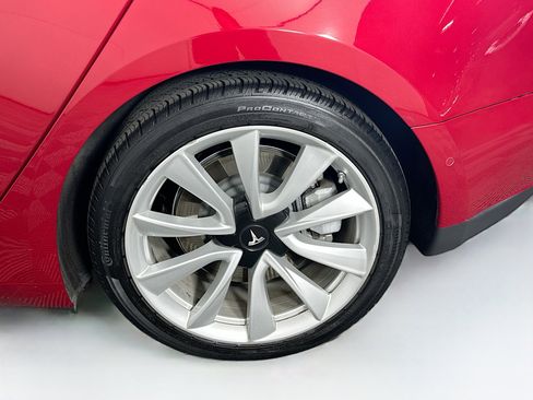 Used 2018 Tesla Model 3 Long Range image 11