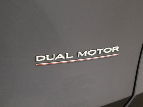 Used 2022 Tesla Model Y Performance AWD/4WD image 43