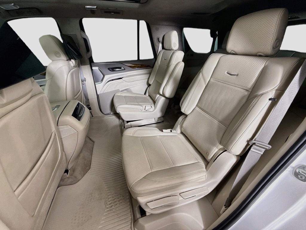 Used 2021 Cadillac Escalade Sport Platinum AWD/4WD image 26