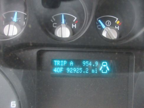 Used 2015 Ford F450 XL w/ Snow Plow Prep Package image 33