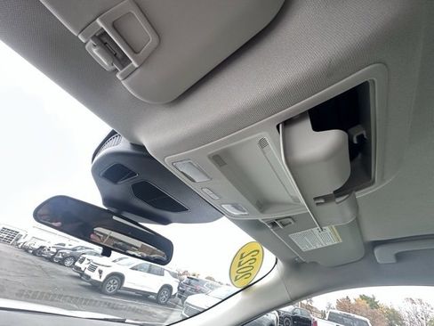 Used 2022 Ford Escape SEL image 25