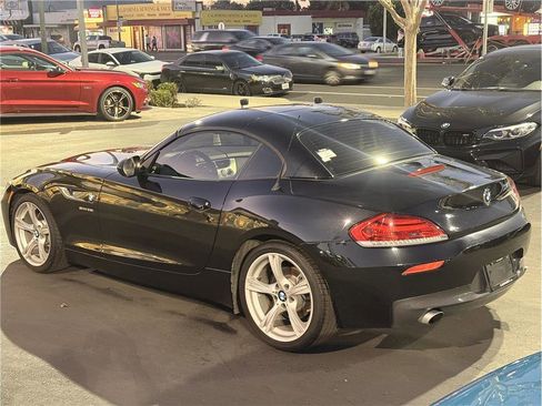 Used 2015 BMW Z4 sDrive35i image 16