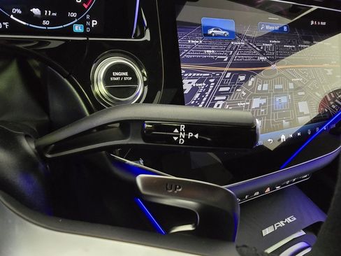 New 2026 Mercedes-Benz E 53 AMG e 4MATIC Sedan image 21