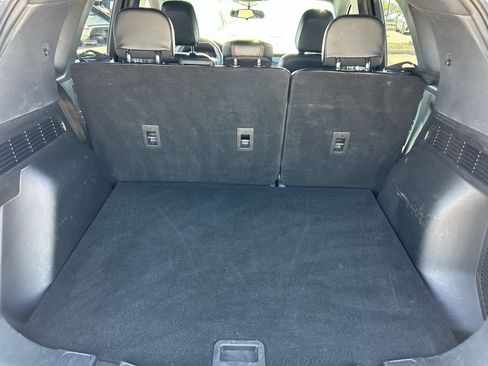 Used 2025 Ford Escape ST-Line FWD image 10