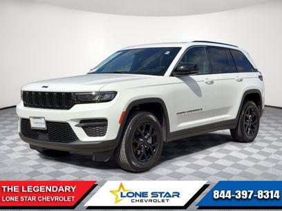 Used 2025 Jeep Grand Cherokee Altitude