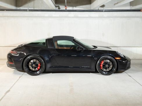 Certified 2026 Porsche 911 Targa 4 GTS AWD/4WD image 8
