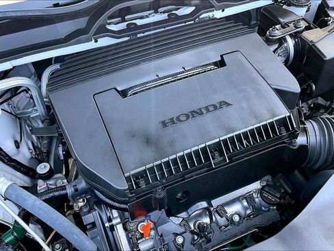 Used 2025 Honda Pilot EX-L image 29