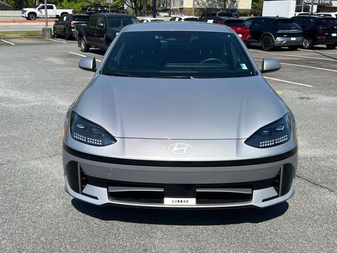 Used 2024 Hyundai Ioniq 6 SEL image 2