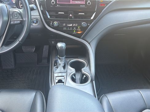 Used 2023 Toyota Camry SE w/ Convenience Package AWD/4WD image 15