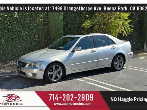 Used 2004 Lexus IS 300 RWD image 12