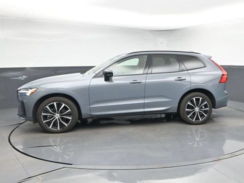 Used 2024 Volvo XC60 B5 Plus w/ Protection Package Premier AWD/4WD image 4