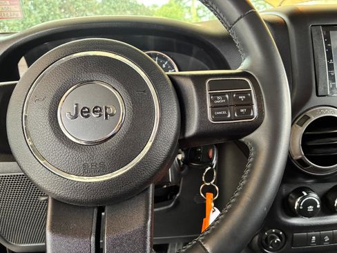 Used 2015 Jeep Wrangler Unlimited Sport w/ Quick Order Package 24S image 21