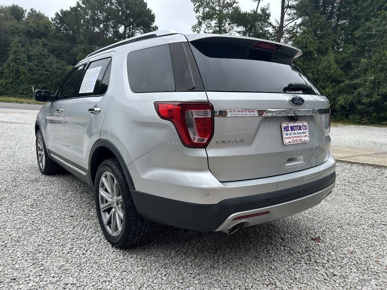 Used 2017 Ford Explorer Limited AWD/4WD image 3