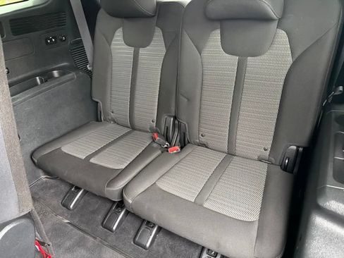 Used 2022 Kia Sorento LX AWD/4WD image 20