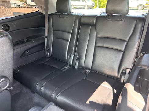 Used 2019 Honda Pilot Touring image 25