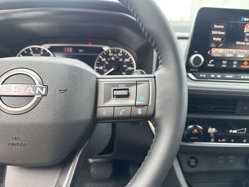 New 2026 Nissan Rogue SV w/ Cold Weather Package AWD/4WD image 18