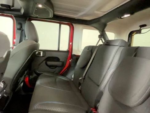 Used 2024 Jeep Wrangler Unlimited Rubicon 4xe w/ Technology Group AWD/4WD image 22