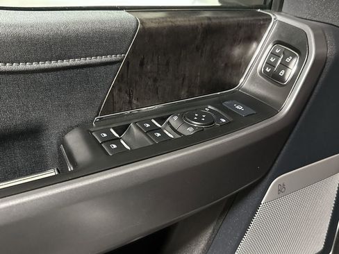 Used 2024 Ford F250 Lariat AWD/4WD image 21