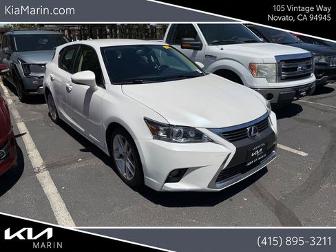 Used 2016 Lexus CT 200h w/ Accessory Package 2 FWD image 1