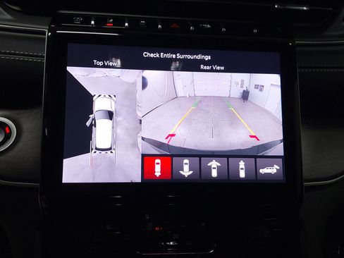 New 2025 Jeep Grand Cherokee L Limited image 36