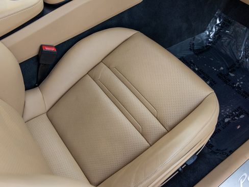 Certified 2022 Porsche Panamera image 52