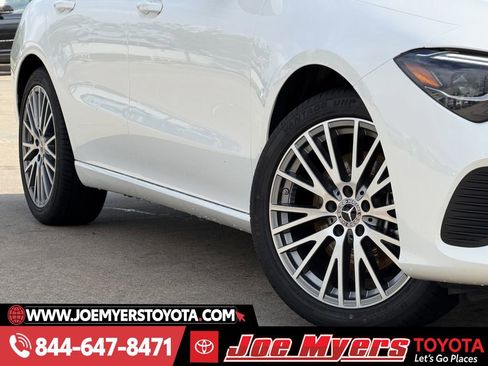 Used 2025 Mercedes-Benz CLA 250 image 11