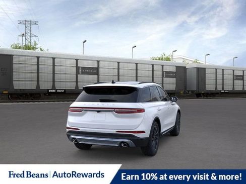 New 2026 Lincoln Corsair Reserve image 9