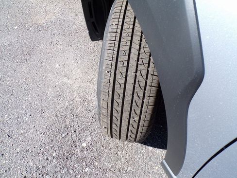 Certified 2025 Subaru Outback Premium image 2