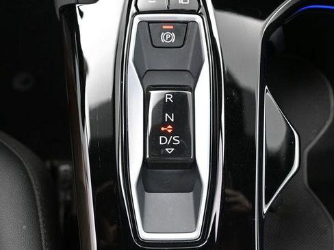 Certified 2025 Audi Q5 Premium w/ Premium Plus AWD/4WD image 27