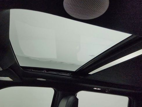 Used 2022 Ford F150 Lariat w/ Equipment Group 502A High image 48