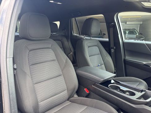 Used 2025 Chevrolet Equinox LT image 16