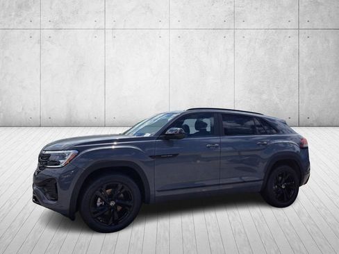 New 2026 Volkswagen Atlas Cross Sport SEL R-Line image 8